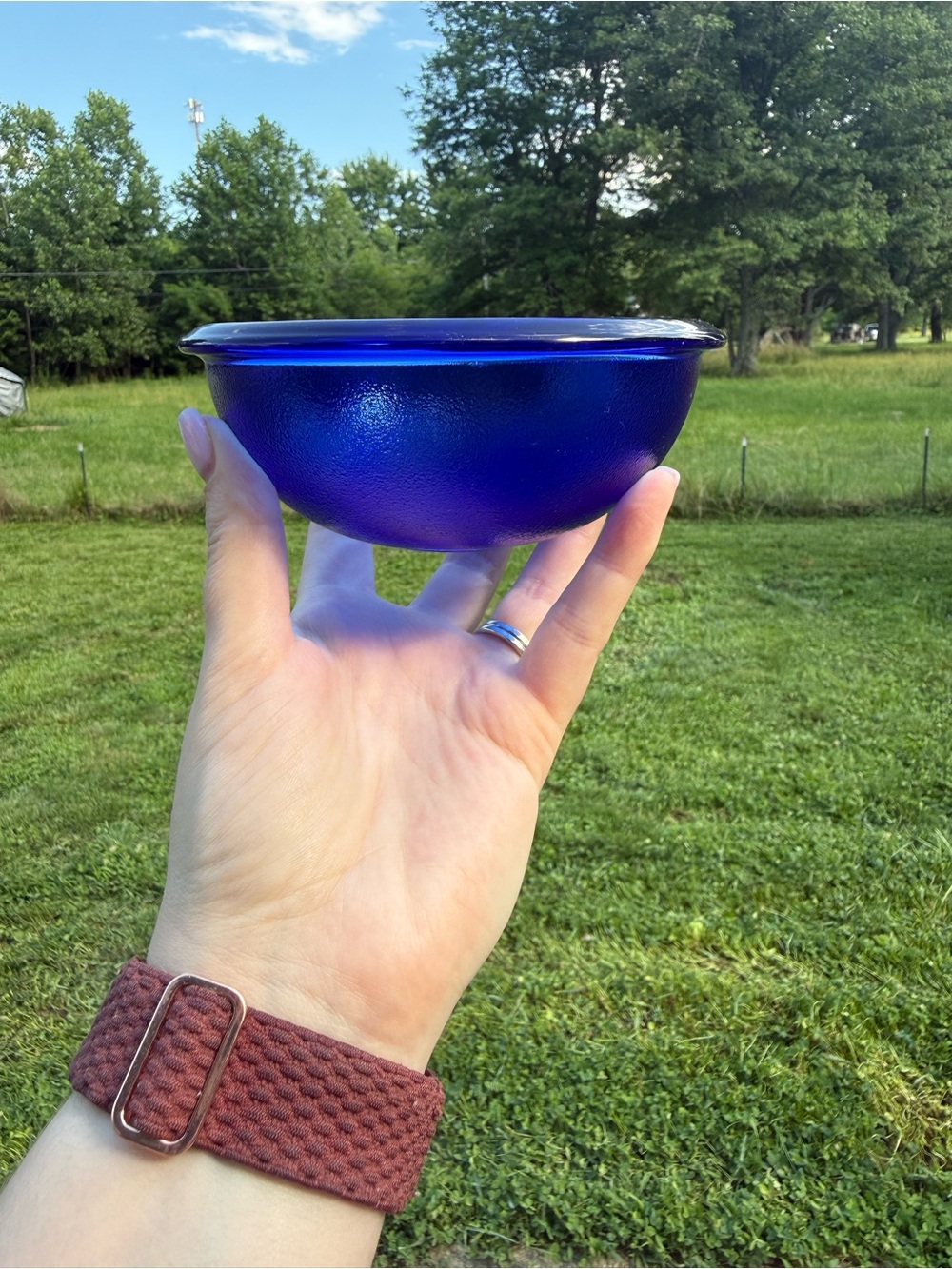 Vintage ARCOROC France Deep COBALT BLUE Glass BOWL Rolled Rim 5 Inch